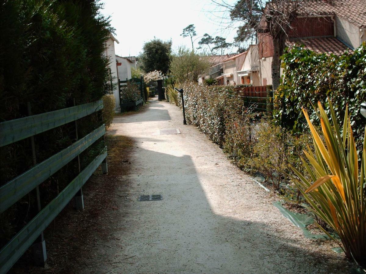 Les Pins Ensoleilles Lägenhet Saint-Georges-de-Didonne Exteriör bild